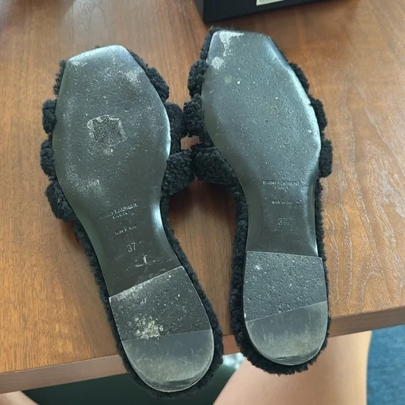 Saint Laurent Tribute Shearling Sandals - Picture 5 of 7